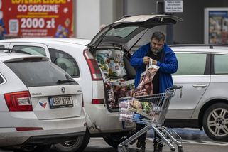 Dosud úspora sedm tisíc měsíčně. Výhodným nákupům v Polsku ale hrozí konec - Seznam Zprávy